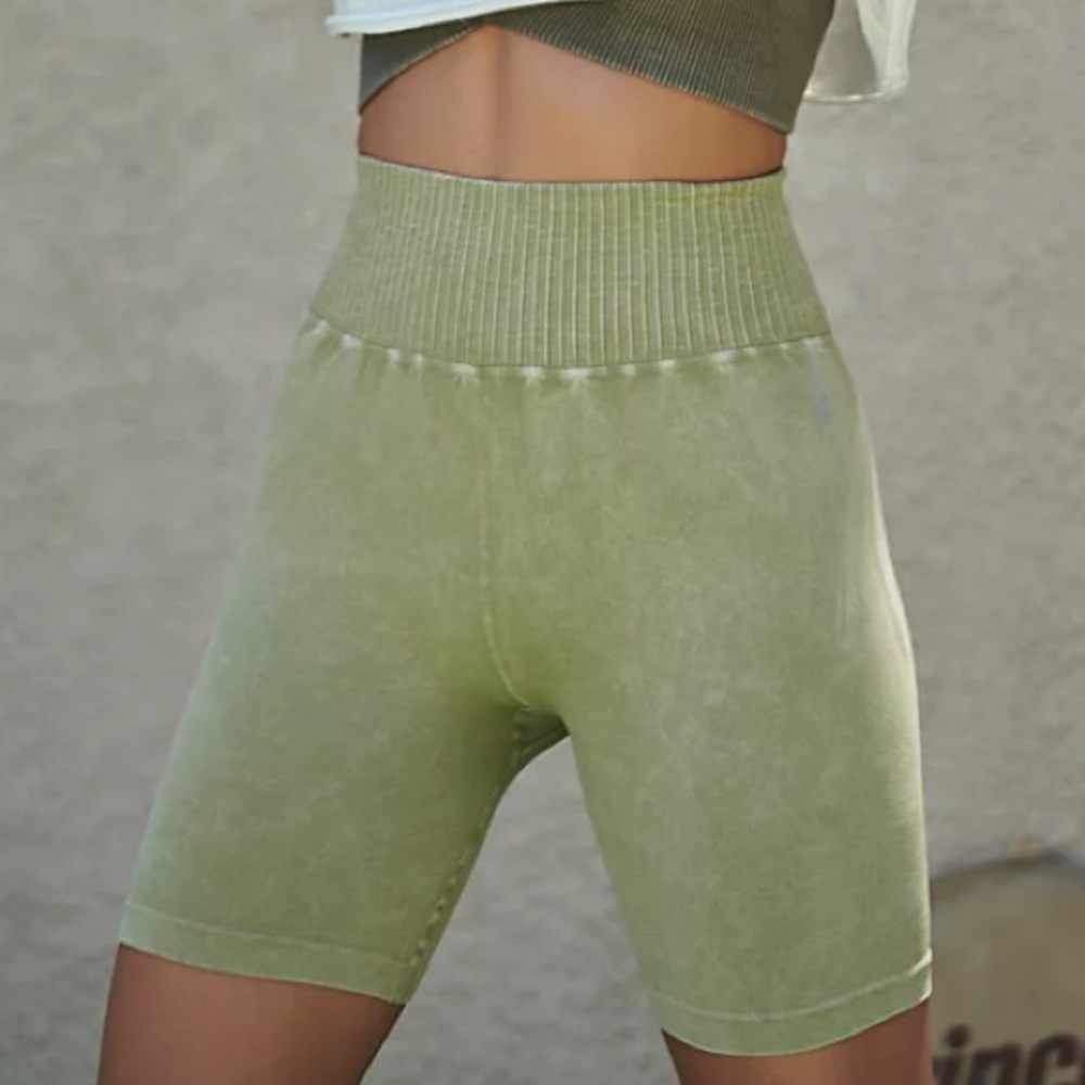 Free People Good Karma Ruched Shorts in Green Size XS/S - Picture 4 of 16